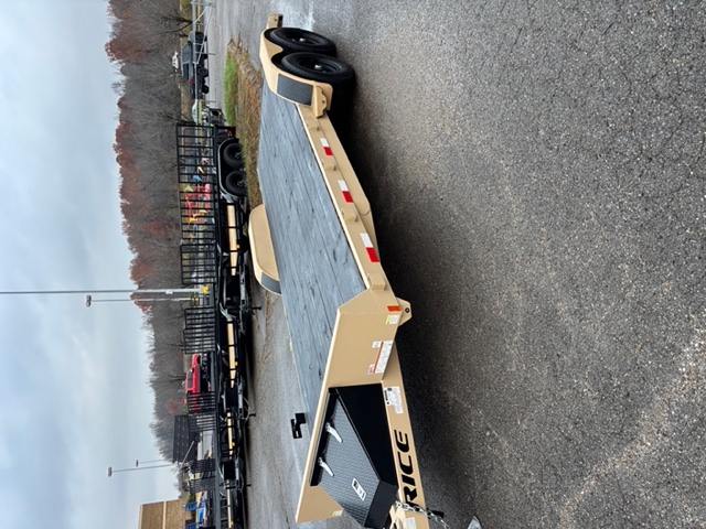 Mad Haulin professional trailer rentals in Madisonville, Kentucky - Car hauler and utility trailers